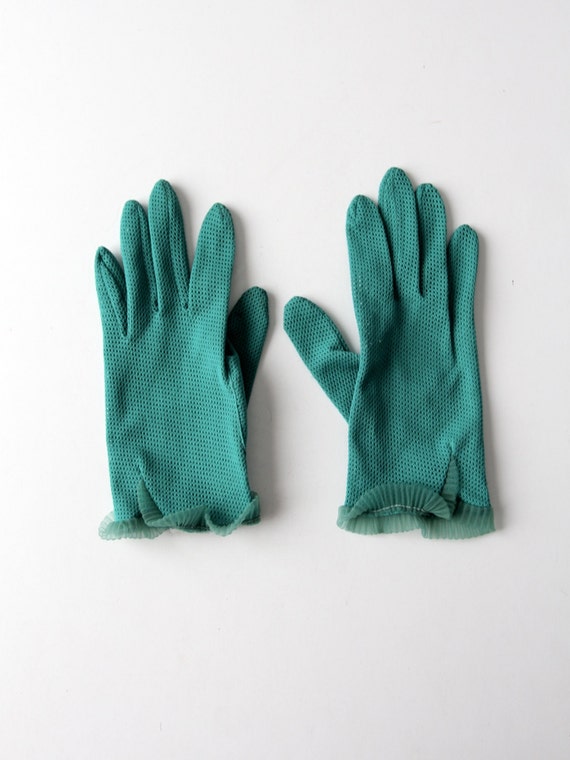 1950s mesh gloves, teal green wrist length gloves