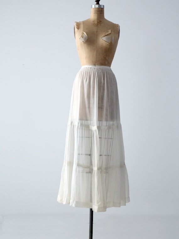 Victorian petticoat, antique white skirt