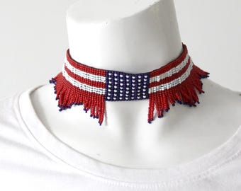 vintage American flag beaded choker necklace