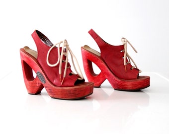 vintage 70s Shoes & Stuff by Frank Sbicca red leather platforms, size 6.5