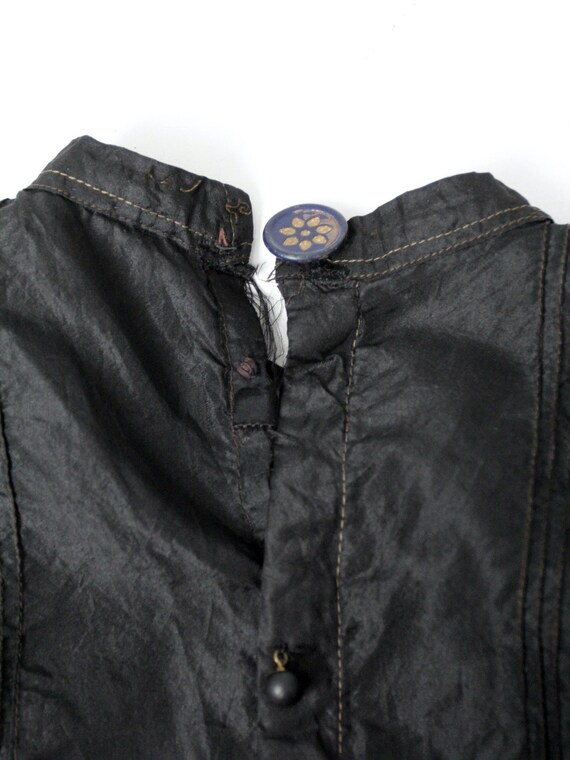 antique Victorian black silk blouse - image 9