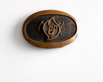 Boucle de ceinture ovale en laiton à logo vintage