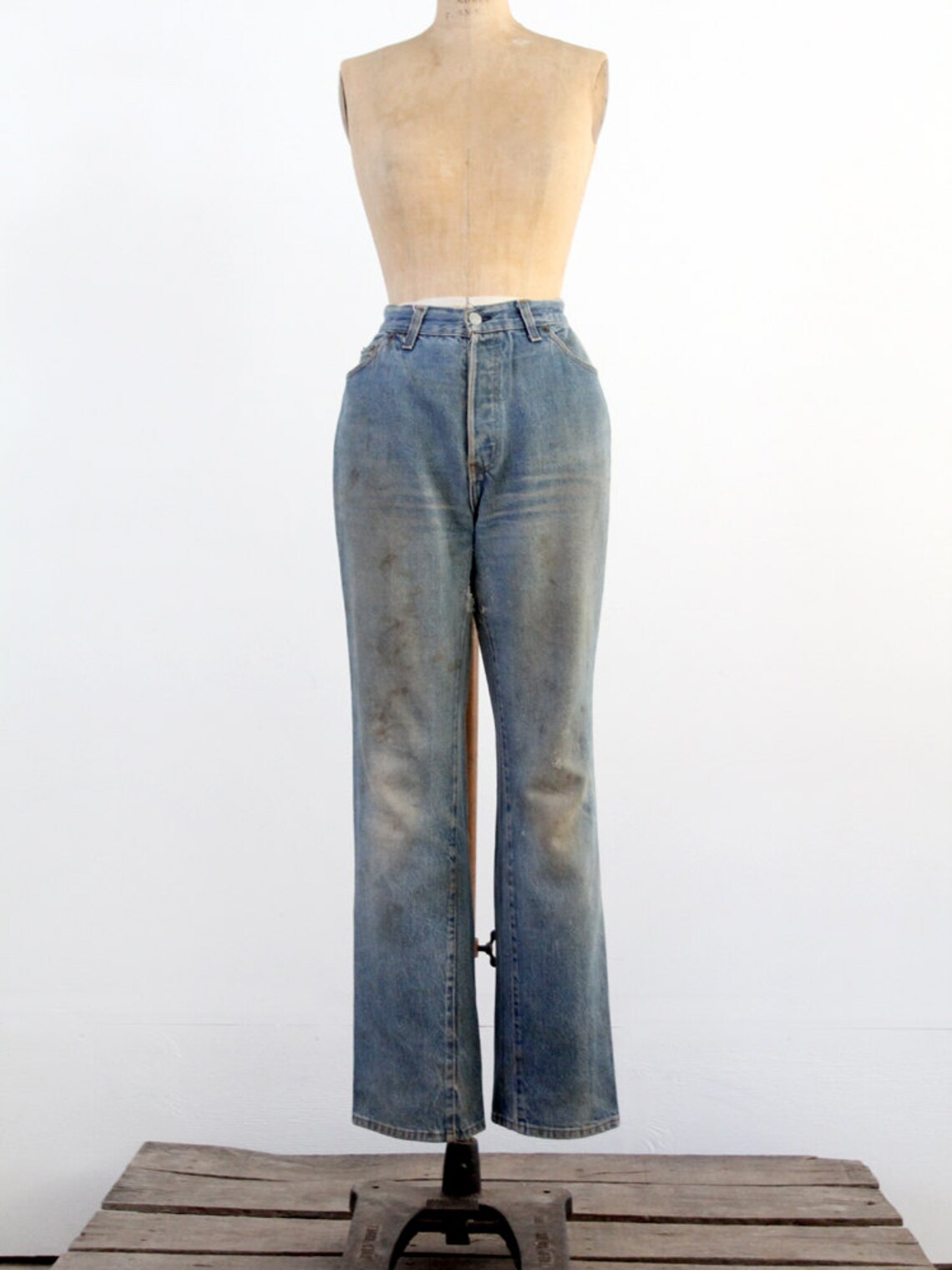 vintage distressed high waist Levis, 31 x 32, foto 3 di 5