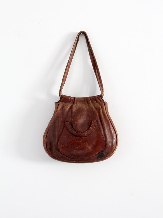 Chic 1960s Brown Purse - Chevron Vinyl Shoulder Bag with Chain Strap & –  Vintage Vixen Clothing
