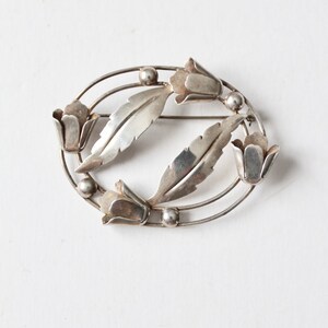 vintage sterling silver floral brooch