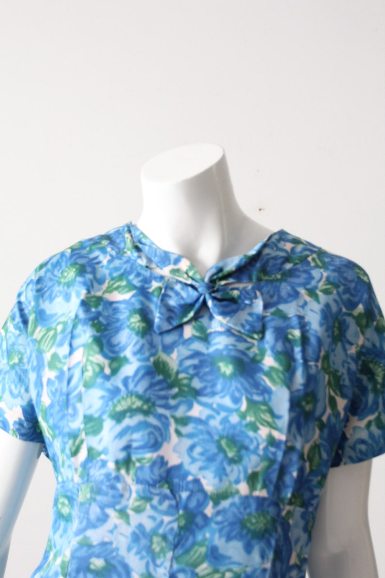 vintage 50s blue floral dress image 6