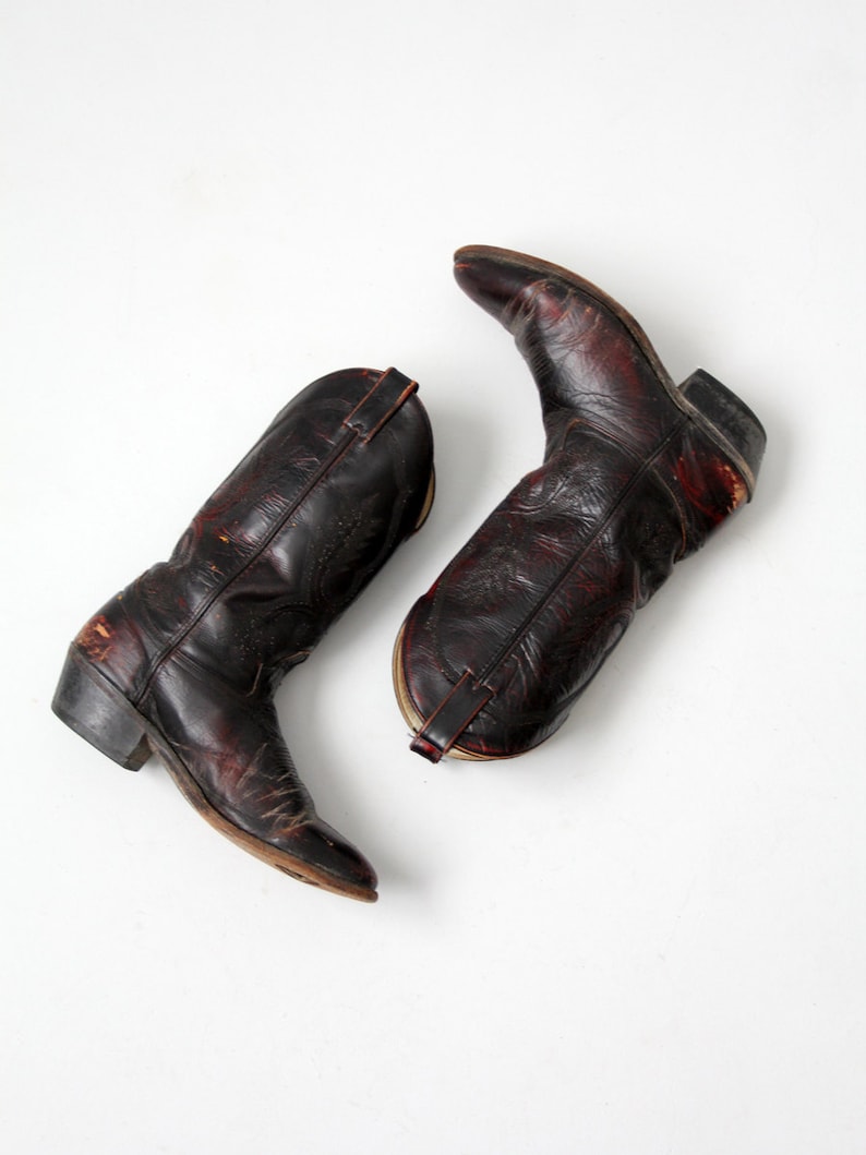 men/'s size 9 vintage black leather cowboy boots