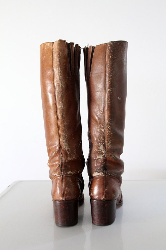 1970er Jahre Hippie Stiefel, hohe braune Lederstiefel, Damen Größe 8,5 1970er Jahre Hippie Stiefel, hohe braune Lederstiefel, Damen Größe 8,5