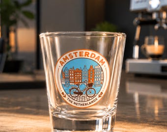 Amsterdamskie kieliszki do shotów, pamiątka z podróży, pomysł na prezent, europejskie pamiątki miejskie, holenderskie szkło, pamiątka turystyczna, kolekcjonerski zestaw filiżanek do kawy