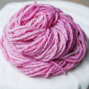 Hand Spun Cashmere Yarn, Gradient Yarn, Recycled Cashmere, Pink Shades, 54 yards, Super Bulky, Lot #28