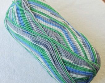 Self Striping Sock Yarn, Superwash Wool, Grey Shades, Blue, Green, White, Sale, Fingering Weight, Ice Yarn, 060904