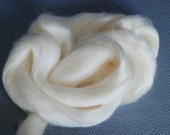Natural White Silk Roving, Tussah Silk Top, Fiber for Spinning, Felting, 1oz