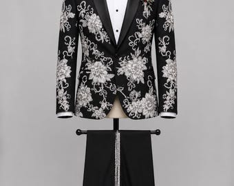 Black Embroidered Tuxedo for Men, Día de los Muertos Suit, Luxury Floral Wedding Blazer, Gothic Groom Suit, Designer Formal Tuxedo Set
