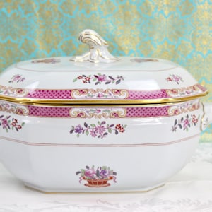 English Soup Tureen, Holiday Tureen, Large Size Serving Tureen, Fine Porcelain Tureen, Spode of England, c1960s, Vintage China & Ceramics