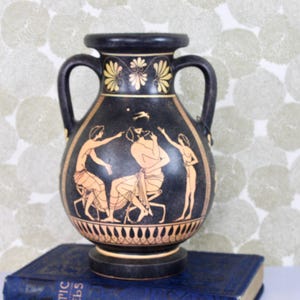 Greek Pottery Amphora Vase, Red Figure Pottery Vase, Greek Art Pottery, Decor Clay Reproduction Vase, Made in Greece Authentification