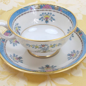 Tea Cups and Saucers for 4, Tea Cup Set, Vintage Lenox China Set, Tea Cups and Saucer Set, 22 Kt. Gold Trim, c1974, Vintage Tea Party image 4