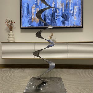 Modern spiral sculpture made of metal – Handmade – For indoor & outdoor use