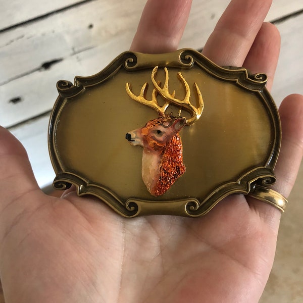 Vintage Belt Buckle 1978 Raintree Deer decor to wear