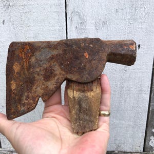 Vintage Axe head - Old Hatchet - Iron tool