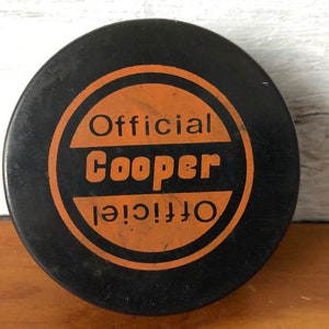 Palet de hockey Cooper vintage officiel de la LNH fabriqué en Tchécoslovaquie palet de hockey vintage
