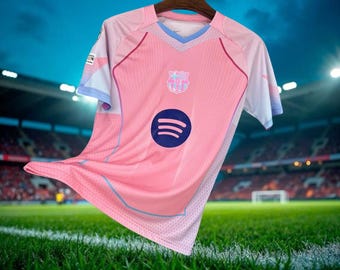 Maglia rosa del Barcellona 2025/26 – Edizione limitata | Maglia da tifoso del Barcellona da uomo | Completo da calcio elegante | Regalo per gli amanti del calcio