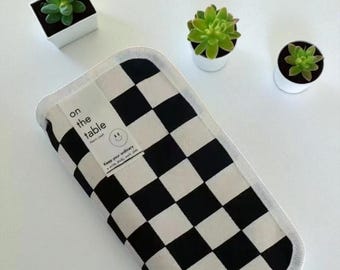 Checkerboard Zipper Pouch || Cute Canvas Pencil Case and Makeup Bag, Multi-Purpose Cosmetic Pouch for School, Travel, Office & Daily Use