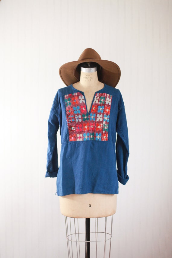heavily embroidered chambray shirt - large