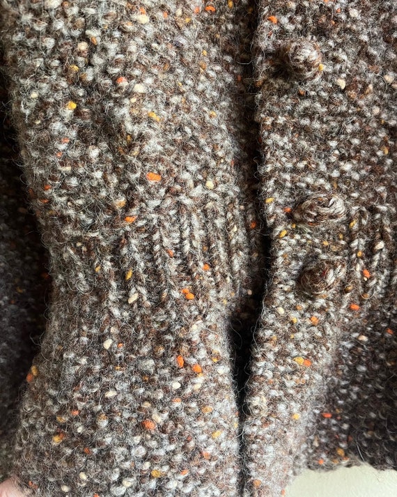 balloon sleeve speckled knit sweater - image 5