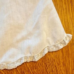 Vintage white infant nightgown/ dress. size 0-3 month.