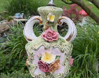 Capodimonte Porcelain Floral Table Lamp Pink Green Gold Handles galdi Italy #922 Working no chips
