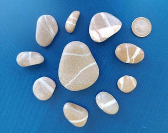 海の石 10 個セット - 願いを叶える石 - 幸運を呼ぶ石 - グレー