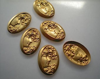 6 brass cameo charms ZI132