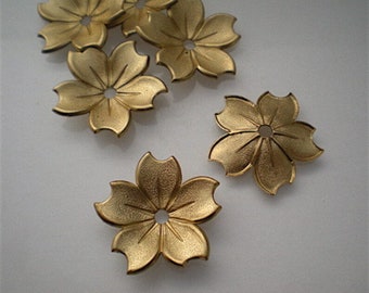 6 brass flower charms ZD225