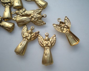 12 small brass angel charms ZI170