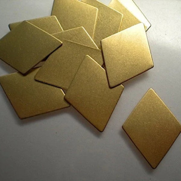 12 flat brass diamond stamping blanks ZA805