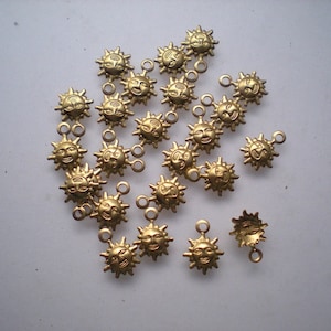 24 teeny tiny brass sun charms ZB108