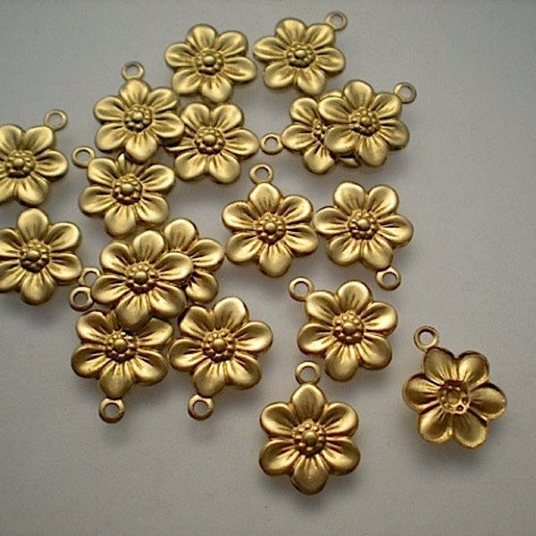 18 tiny brass flower charms ZD222