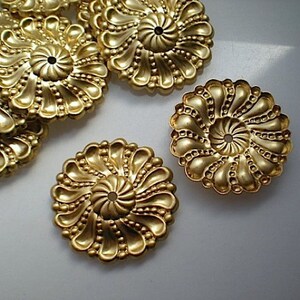 12 brass mirror rosettes ZC177