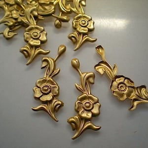 12 brass floral stampings, 6 left and 6 right ZD232
