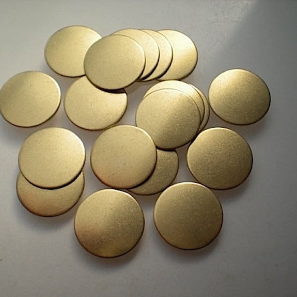 18 flat round brass discs/ stamping blanks, 1/2" ZA111