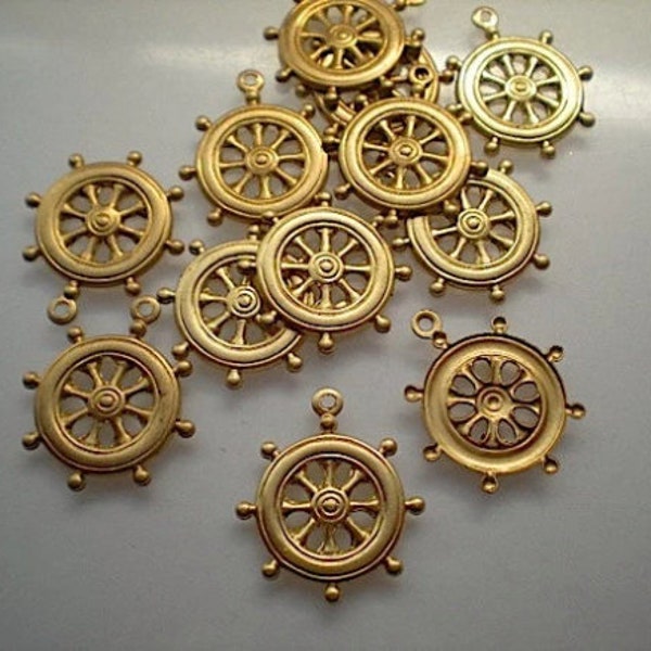 12 ships wheel charms ZH661