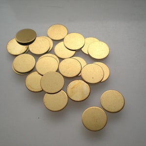 24 flat round brass discs/ stamping blanks, 3/8” ZA113