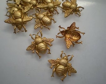 12 small brass bumblebee stampings ZF106