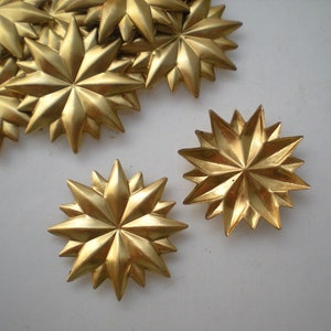 12 brass "NO-HOLE" mirror rosettes ZC157