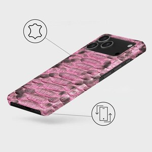 Leren iPhone-hoesje Python: handgemaakte hoes slangenleer, lichtroze telefoonhoes afbeelding 3