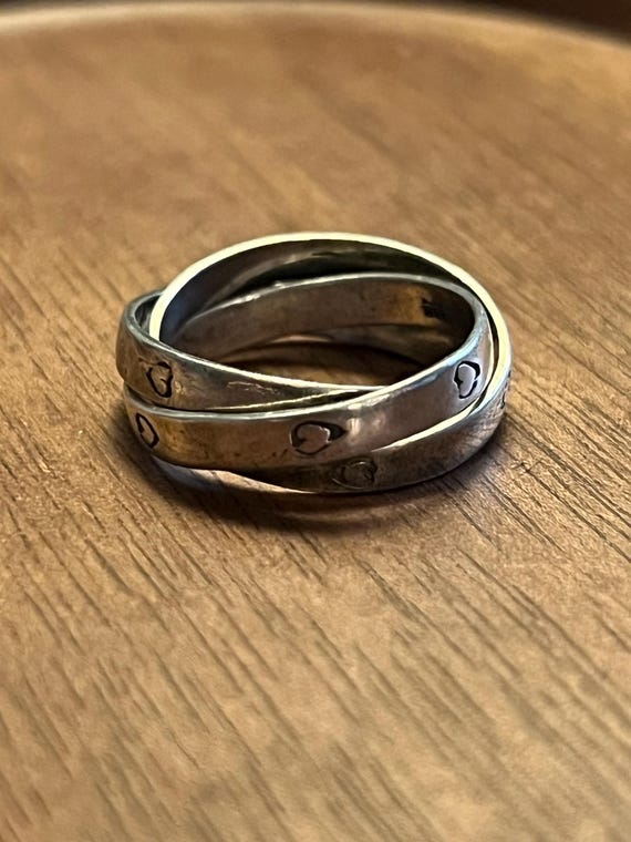 Sterling Silver Triple Interlocking Ring | Hearts - image 2