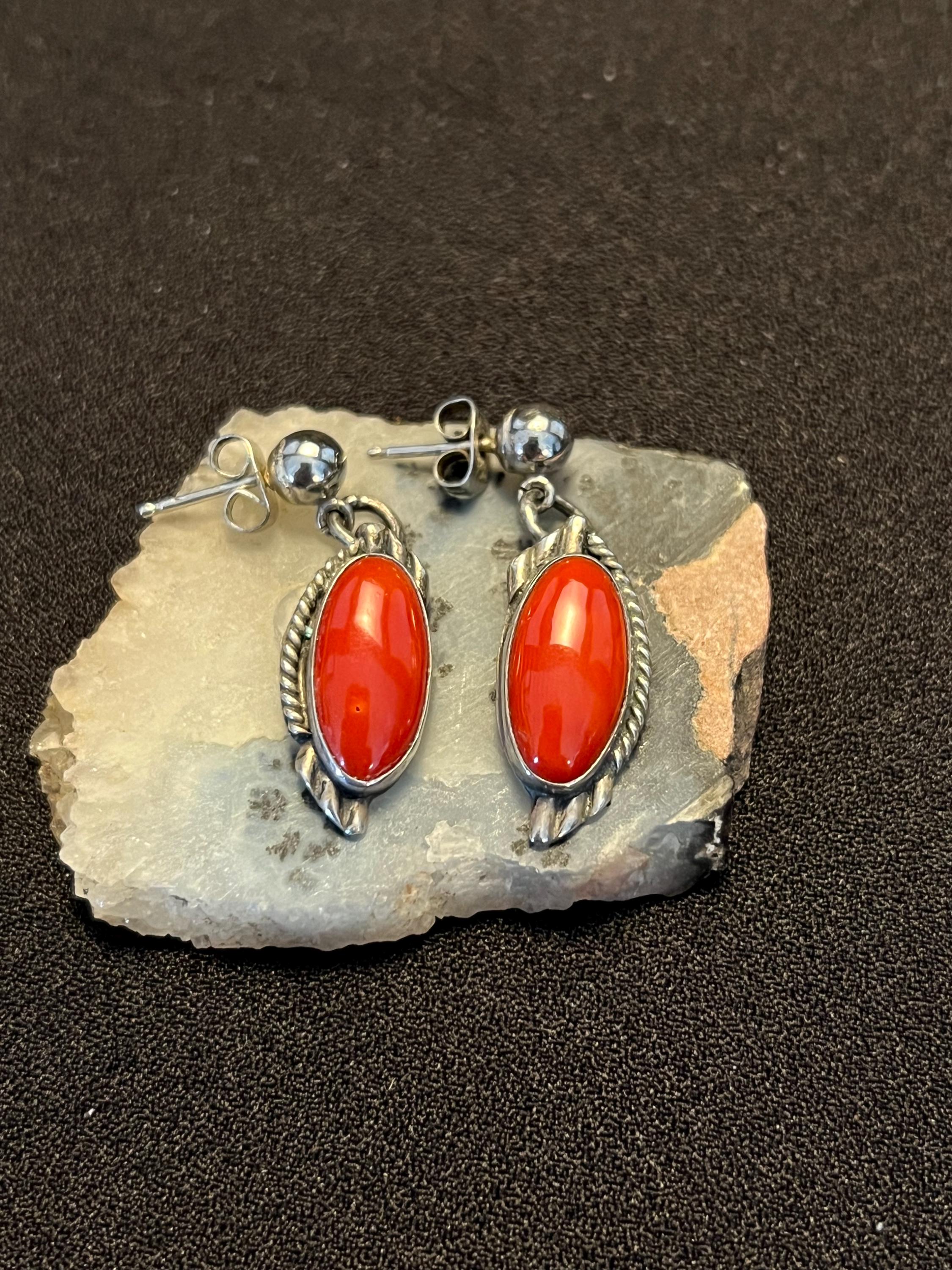 Sterling Silver 925 Inlaid Turquoise and Red Coral \