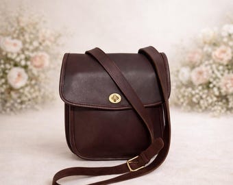 Borsa a tracolla vintage Coach in mogano, rara borsa classica