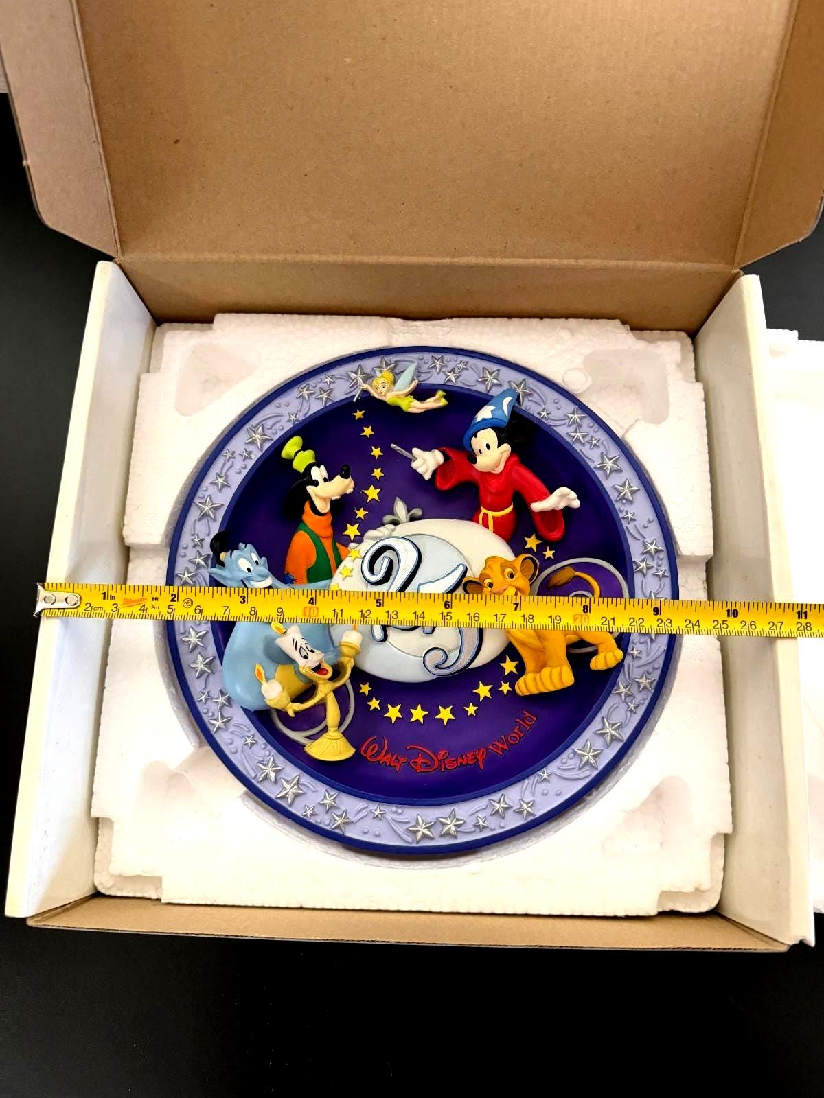 1996 Disney World 25th Anniversary 3D Collector Plate Genie Mickey