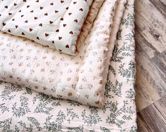 Soft Zone Guinea Pig Cage Liner (Fits 4x2 C and C & Midwest Cages)- Handmade Machine Washable Absorbent Fleece Bedding Pad